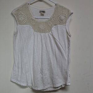 Lucky Brand Women's White and Cream Macrame Boho Top Beaded Detail Rare Item